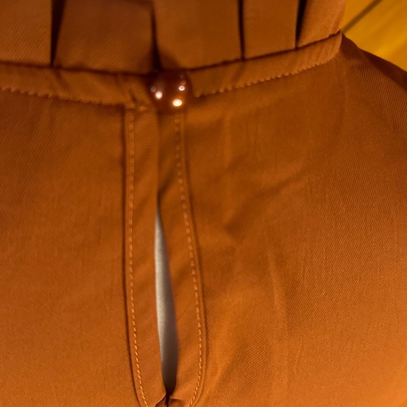 Rust orange blouse - Picture 3 of 7